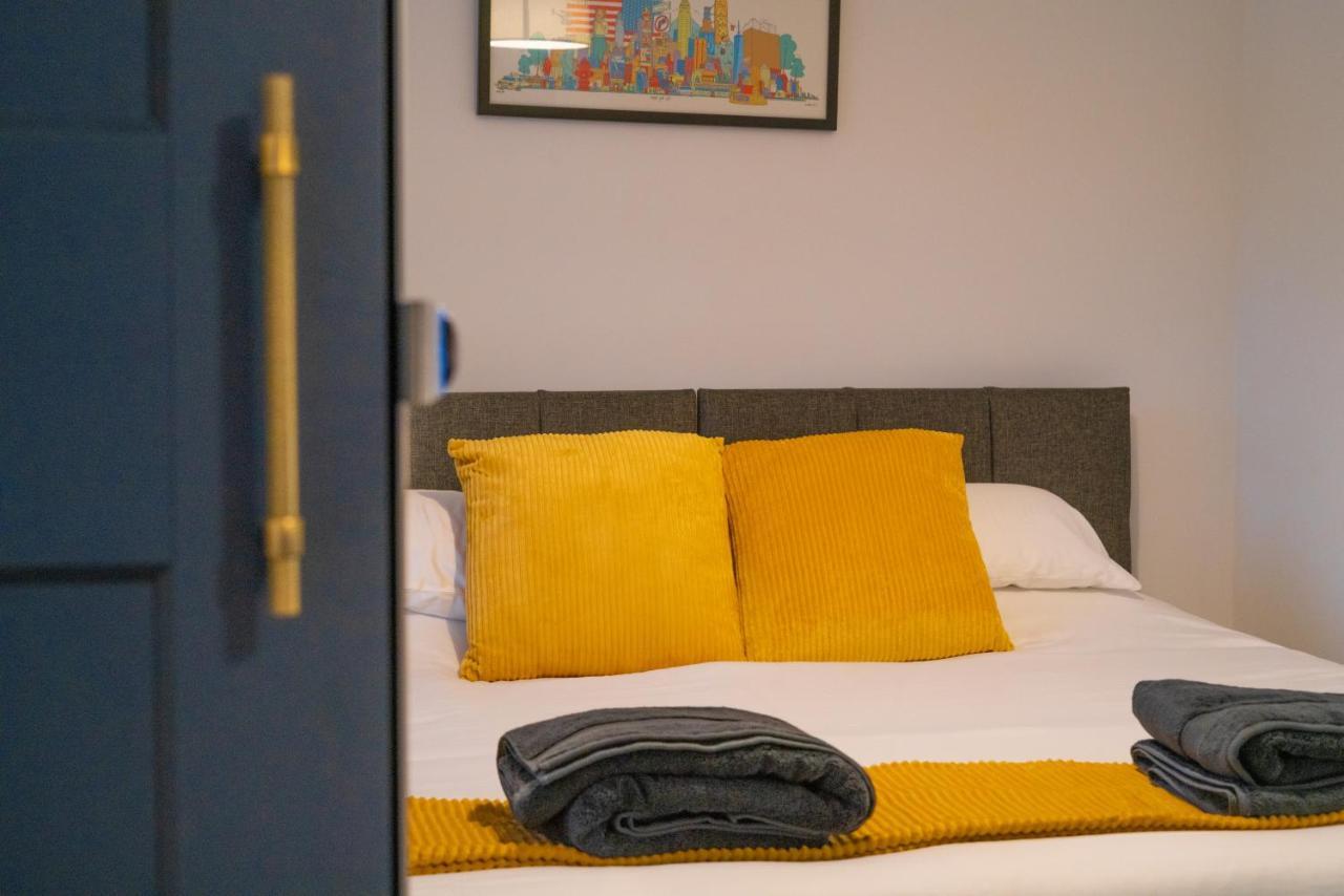Mill Road Apartment First Floor Crawley  Esterno foto